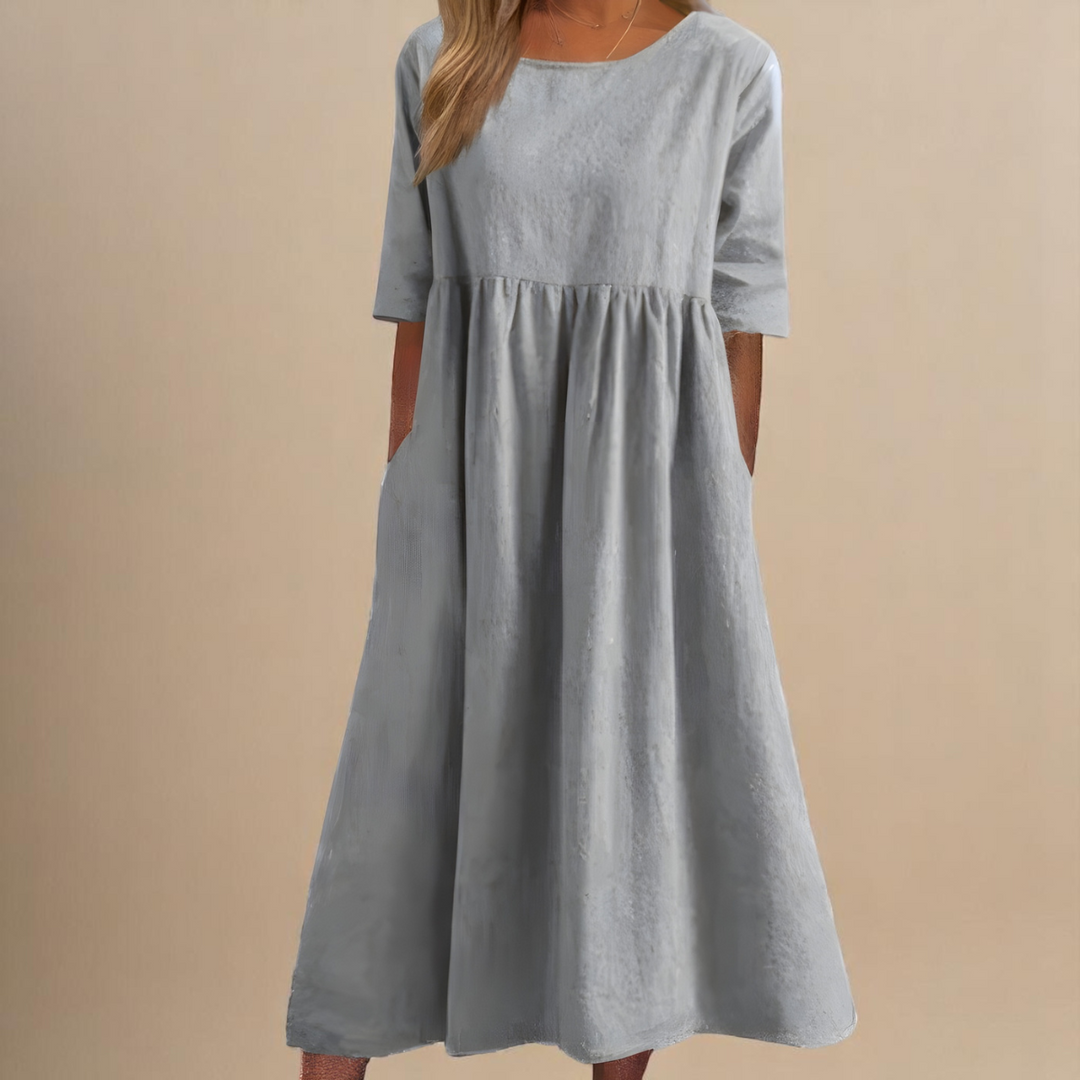 Soreya | Flattering Flow Midi Dress