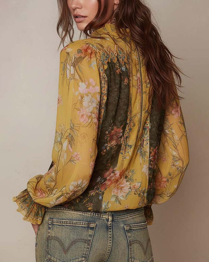Lillian – Romantic Floral Zipper Blouse