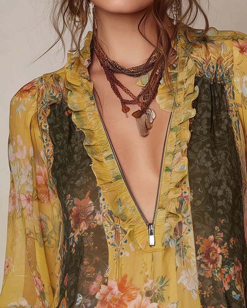Lillian – Romantic Floral Zipper Blouse